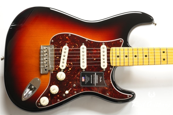 American Professional II Stratocaster - 3-Color Sunburst